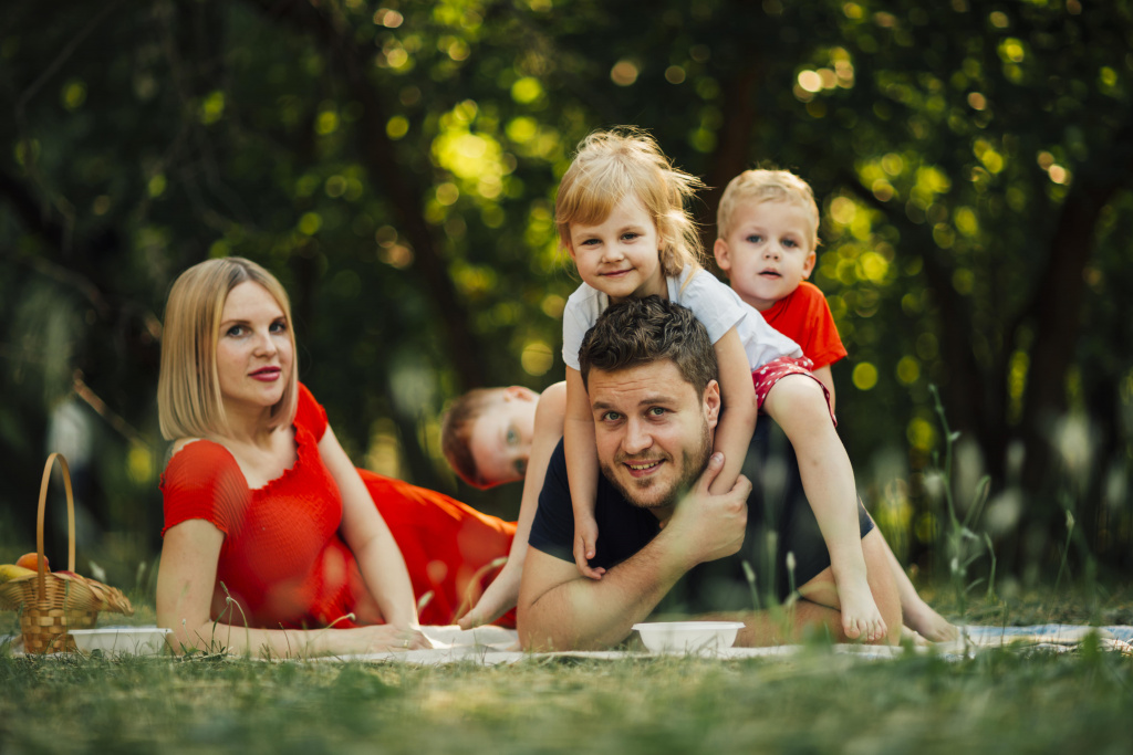 family-spending-time-together-min.jpg